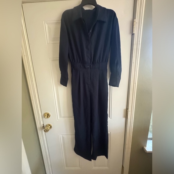 Pants - Classic navy Jumpsuit with belt and pockets